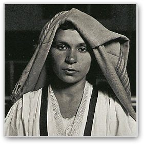 Lewis-Hine-Thumb