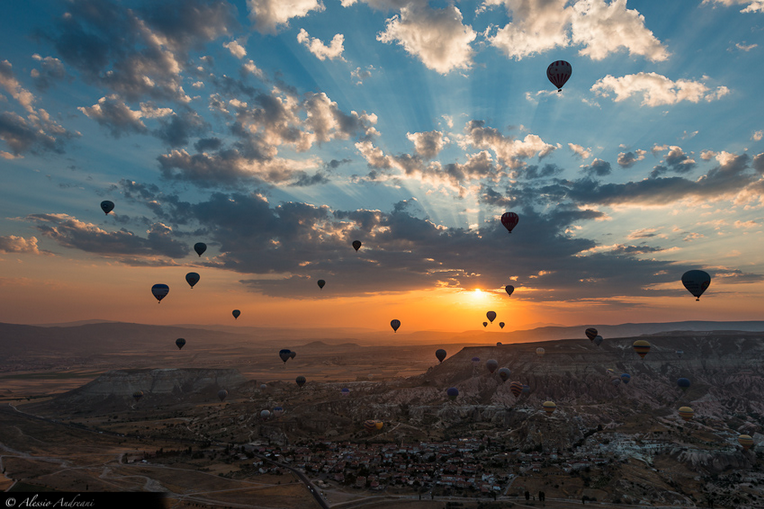 Dawn of the balloons by Alessio Andreani