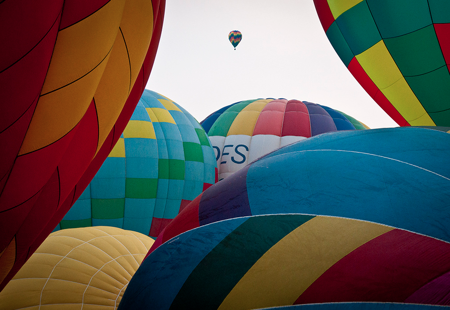 Hot Air Balloon by Cheng Fang