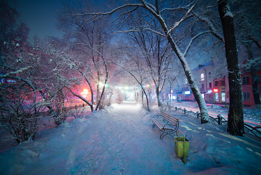 Broadway by Evgeniy Maynagashev