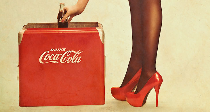 Phlearn PRO Photoshop Tutorial Pinup Cola