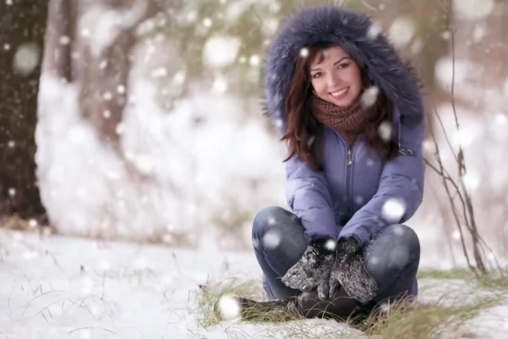 How to Create Snow in Photoshop - PHLEARN