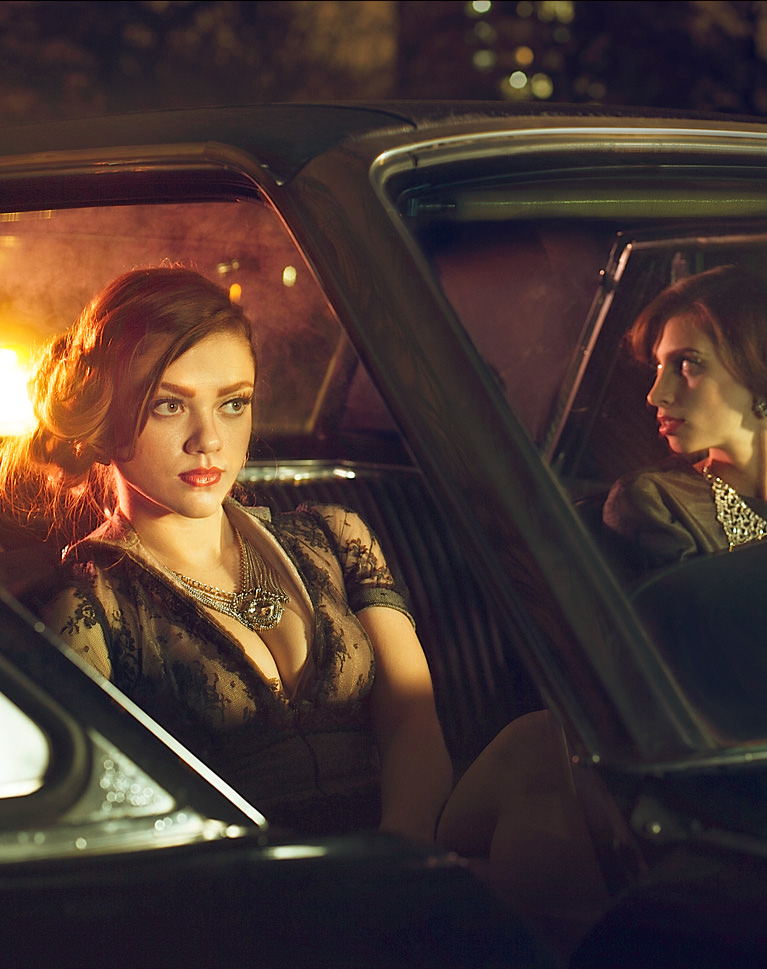 How to Create Film Noir Coloring & Lighting in Photoshop - PHLEARN