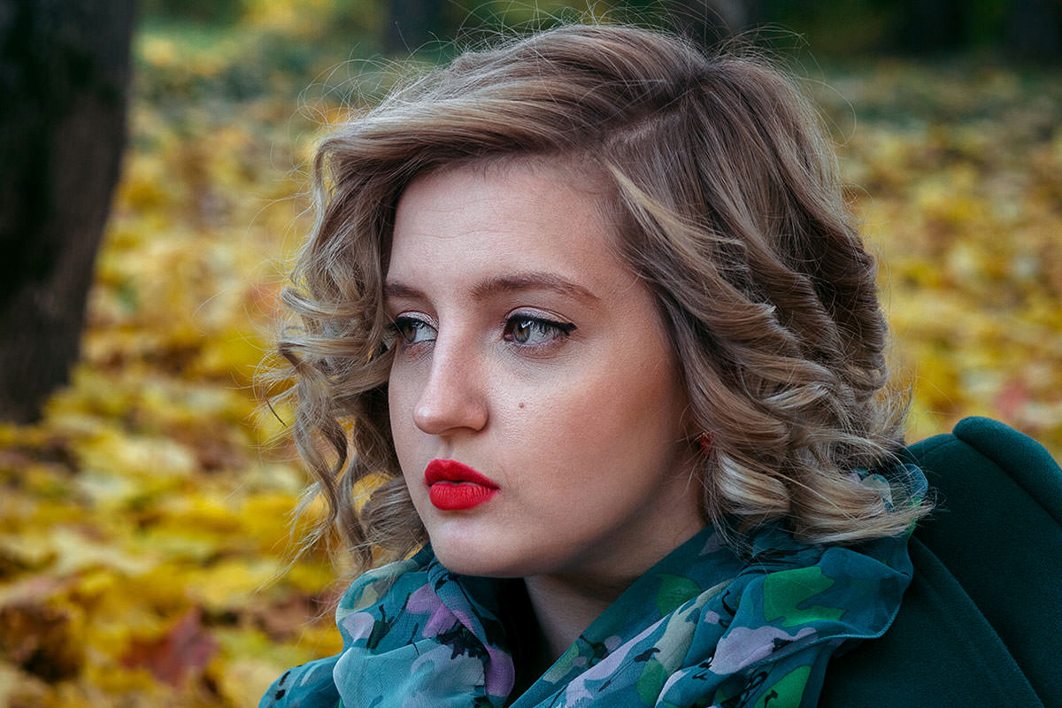 reduce-dark-circles-under-eyes-in-photoshop-phlearn