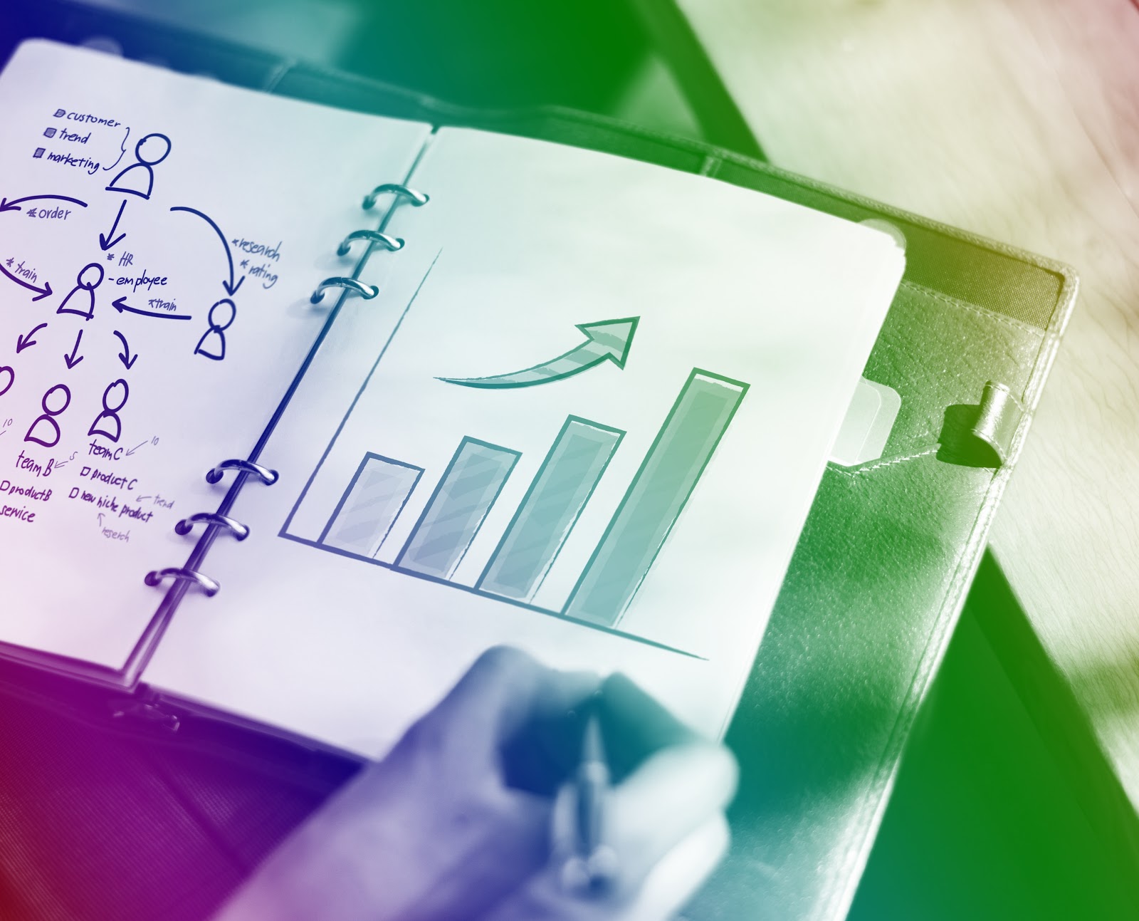 How to Choose Between Color and Black & White