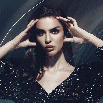 how to create a glitch effect in photoshop thumbnail