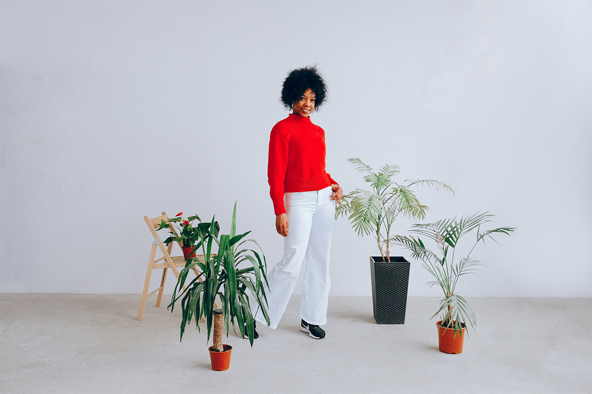 remove a light stand photoshop