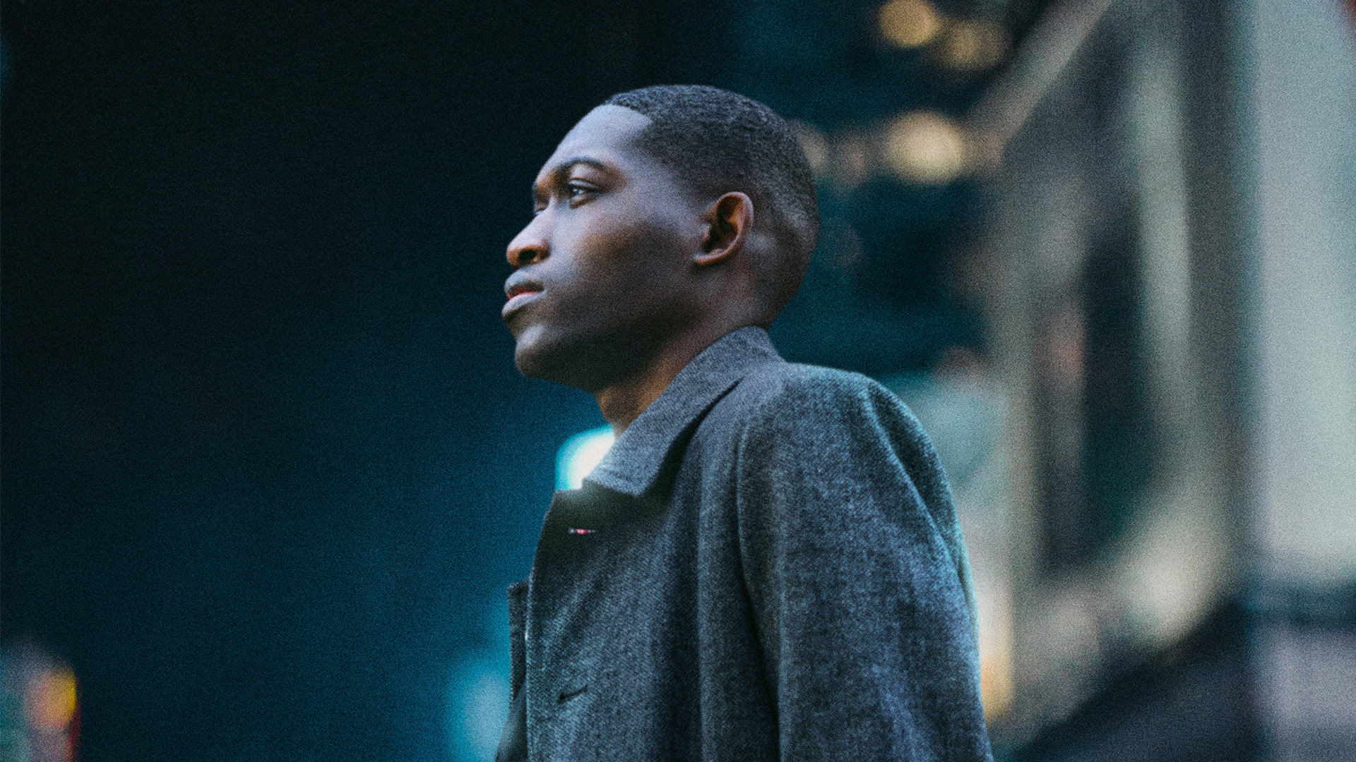 quickly change backgrounds in photoshop