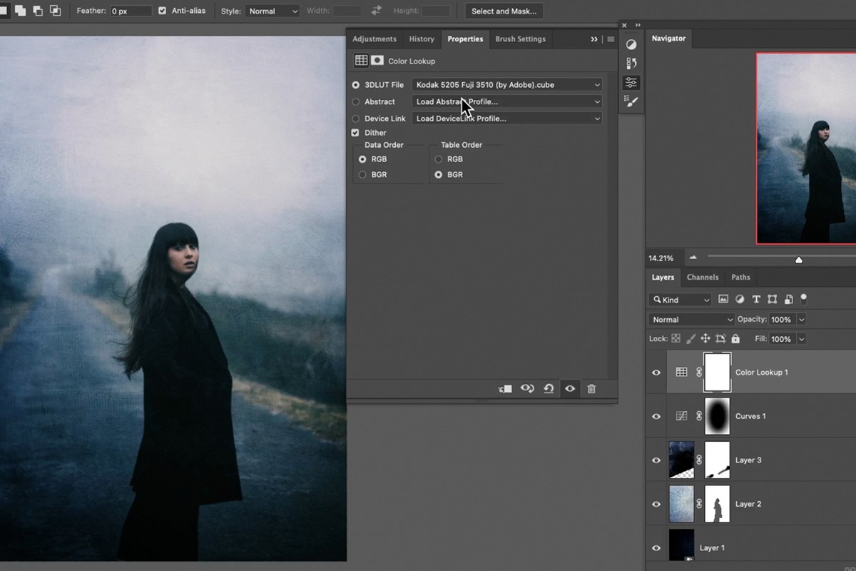 choosing a built-in LUT preset to unify the color