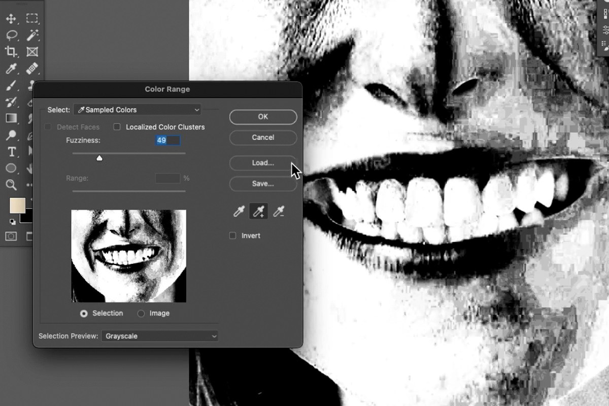 adjusting Fuzziness in Color Range so all of the teeth are included
