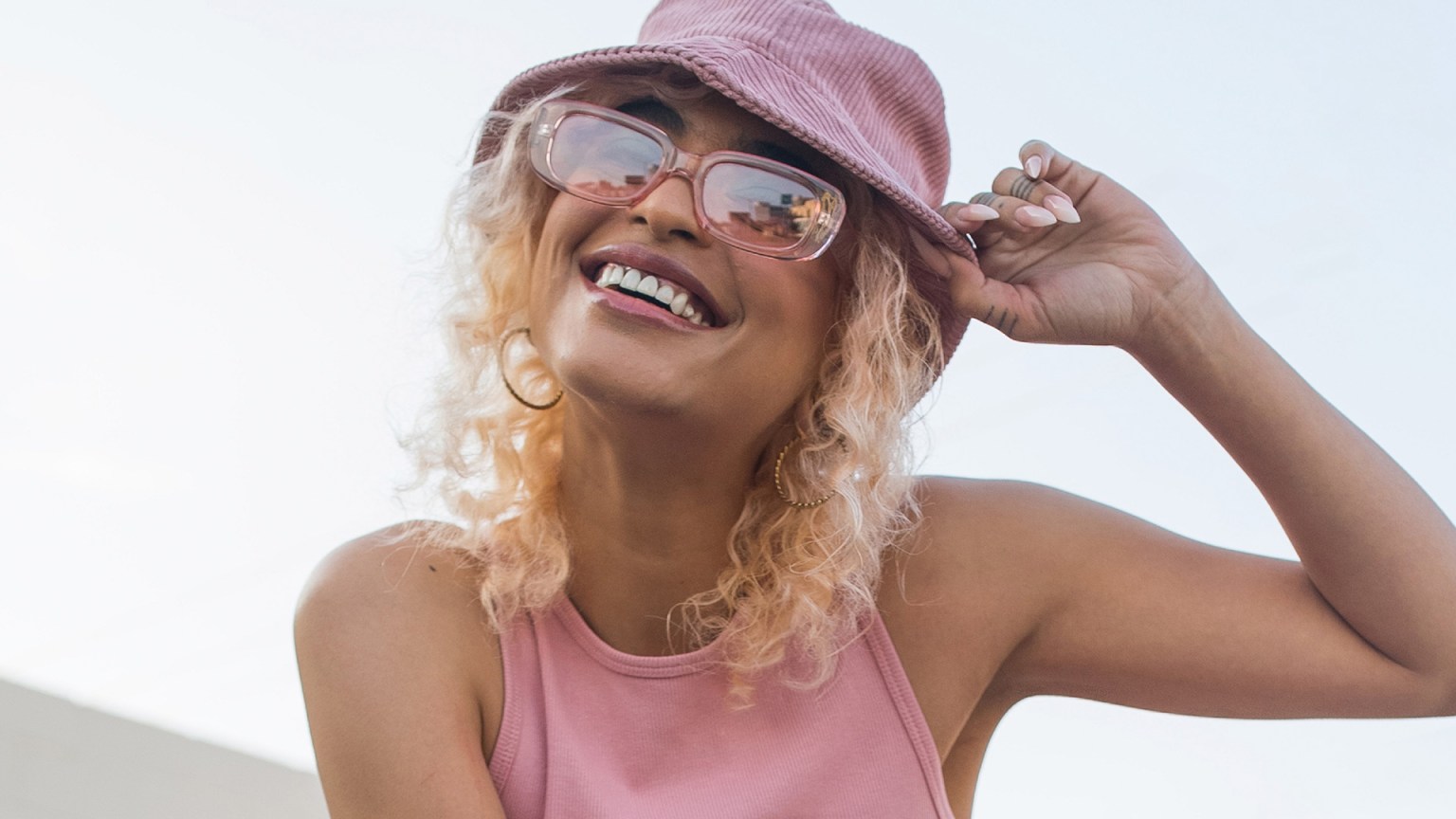 Clean Up Simple Backgrounds in PHLEARN