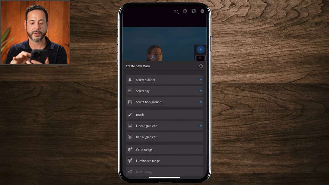 Adding a radial mask and adjusting feathering in the Lightroom Mobile masking panel